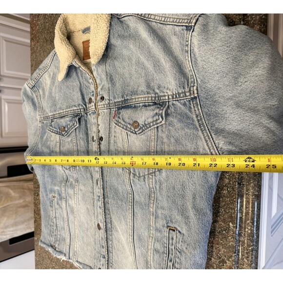 Levis Denim Jacket Sherpa Lined Trucker Jean Coat Classic rugged Women’s S - Picture 5 of 11
